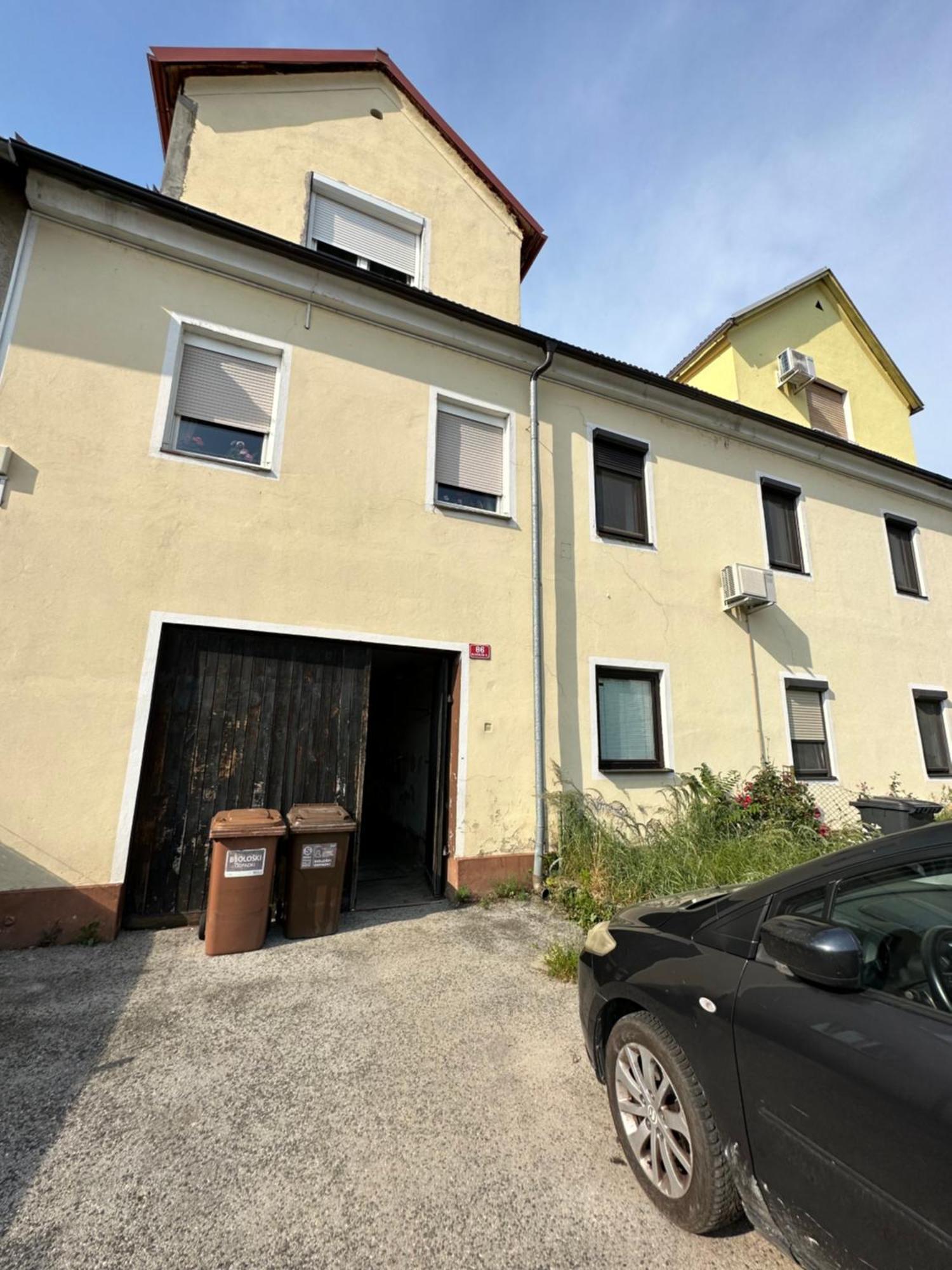 Granny'S Vintage Chic Lägenhet Maribor Exteriör bild